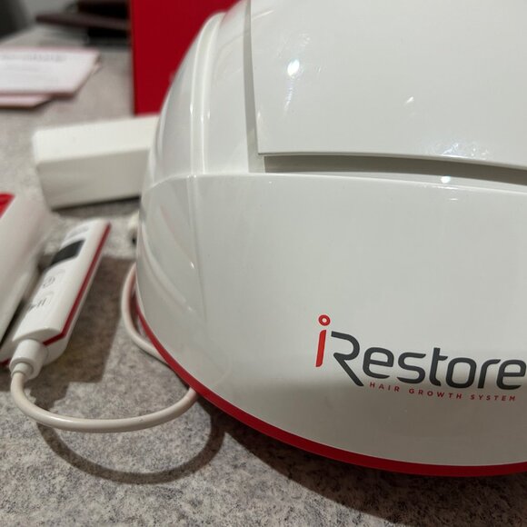 iRestore Professional 282 Laser Hair Growth Helmet + Portable Battery Pack - Picture 2 of 6